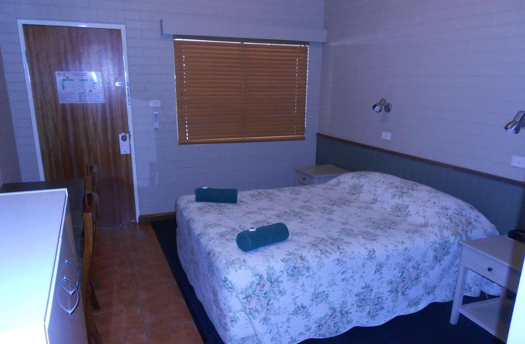 巴尔卡丁国家汽车旅馆 Barcaldine 外观 照片